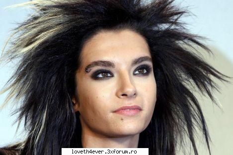 nu ca e sweet???? :nebun:  :nebun:  :nebun:  :nebun:  :nebun: poze cu bill