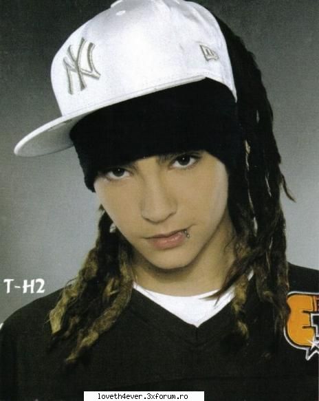 poze cu tomitza - Baschetgirlade - tom kaulitz